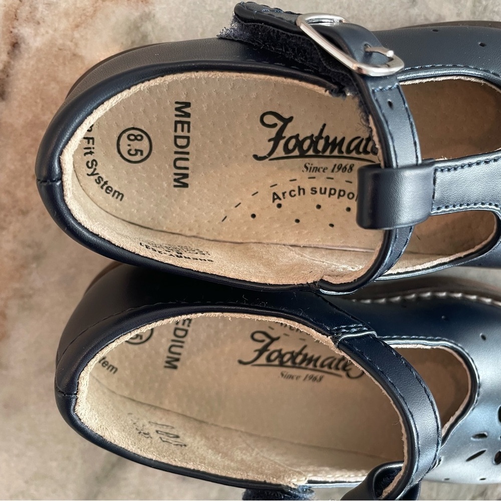 Footmates Navy Leather Mary Janes Sherry Girls Shoes Size 8.5 Arch Support - Picture 9 of 10